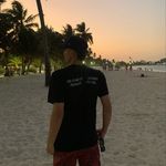 ᴎiɒq - @davidbahamonn - Instagram