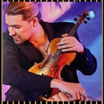 @davidbongartz960 - Instagram