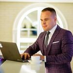 David Carrick - @bitcoin.trader_david1130 - Instagram