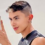 David Corzo - @idavidcorzo - Instagram
