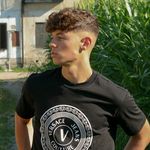 d - @davideberettaa - Instagram