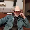 David - @davidely67 - TikTok
