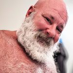 David Maina - @bearsurfs - Instagram