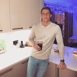 David - @davidmelia1995 - Instagram