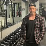 David Mitchell - @yung_flannel - Instagram