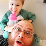 David Moton - @sofakingdave - Instagram