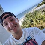 David SlezaK - @dslezak_est1995 - Instagram