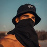 David Valladares - @david._valladares - Instagram