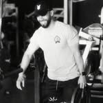 David Valladares - @esbeedave - Instagram