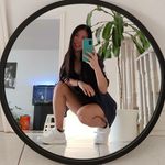 Davina Lee - @lee_davina - Instagram