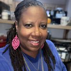 Davina Lyons - Facebook