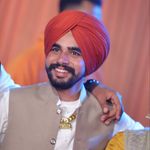 Davinder Sra - @davinder_sra_ - Instagram