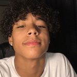 Davion baker - @lightskinn.davion - Instagram