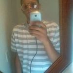 Davion Phillips - @phillipsdavion152 - Instagram