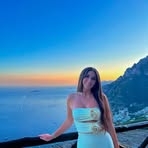 Henley Davis - Facebook