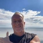 Davis Norris - @hiltonnhampossa - Instagram