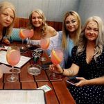 Dawn Browne - @dawnlittlelegs - Instagram