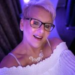 Dawn Corner - @dawniespage - Instagram