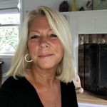 Dawn Field - @dawniemfield - Instagram