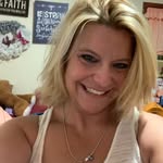 Dawn Lanier - @bouncingbeauty234 - Instagram
