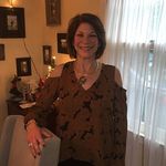 Dawn Levine - @dawn.levine.75 - Instagram
