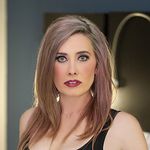 Meghan Dawn Linton - @modelvaiden - Instagram