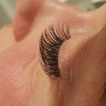 dawn martindale - @classiclashesbydawnlytham - Instagram