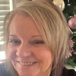 Dawn Payne - @dawns_nail_designs - Instagram