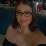 Dawn Petersen - @frenchychica - Instagram