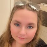 Phoenix Dawn Pickett - @hufflepuff_in_wonderland98 - Instagram