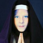 Dawn Waller - @jupitersdawn - Instagram