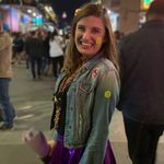 Dana Henderson - @danathegoldfish - Instagram