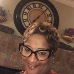 Dana Mooney - @diva_dana20 - Instagram