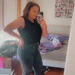 Isabella Deacon -Thompson 🤷‍♀️ - @bellzy96_ - Instagram