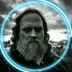 Dean Chandler - @hugemanbeing - Instagram