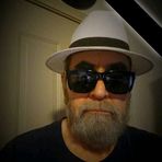 Dean Davila De - Facebook