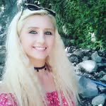 Deanna Gholson - @deanna_gholson - Instagram