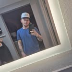 Dean Kinney - @2kindzz - Instagram