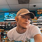 Cyrus Dean Long - @gayguy1031 - Instagram