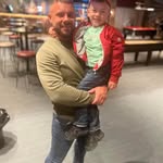 Dean Riley - @dean.riley.7355 - Instagram