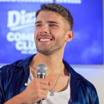 Dennis Zinner - Comedian & Schauspieler - @dennis.zinner - Instagram