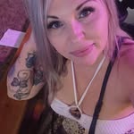 Deanna Armstrong - @deanna.armstrong.5686 - Instagram