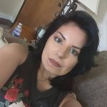 Deanna Bauer - @eatmyziggystardust - Instagram