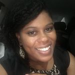 Deana Sutton - @prettivicki84 - Instagram