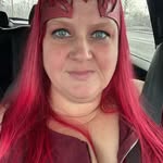 Deanna Bradley - @deanna.bradley13 - Instagram