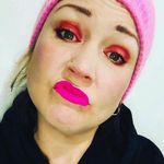 Deanna Gibson - @sillyswallow - Instagram