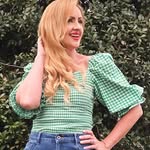Deanna Harris - @freshfaceinthecrowd - Instagram
