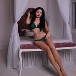 Deanna Hunter - @deannahunter72 - Instagram