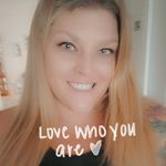 Deanna Massey - @deannam08 - Instagram