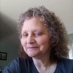 Deanna Beckstrom Batts - @beckstrombatts - Instagram